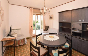 Amazing apartment in Chatillon with WiFi and 2 Bedrooms